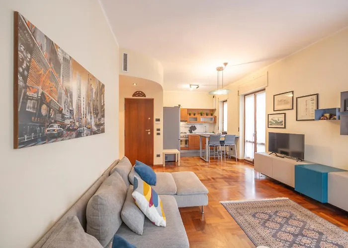 公寓 Elegance On The Hill - 800m To Downtown 维罗纳