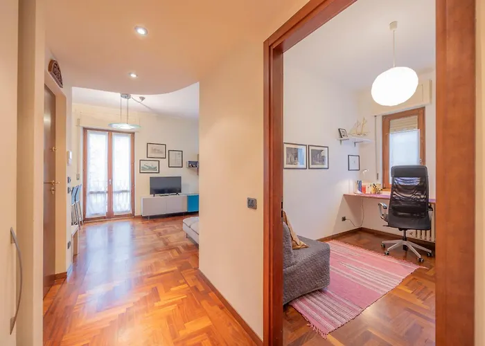 Elegance On The Hill - 800m To Downtown