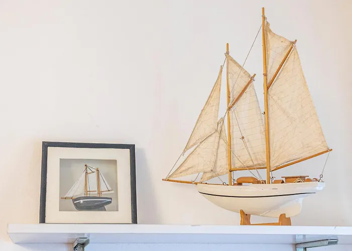 Elegance On The Hill - 800m To Downtown 公寓 *