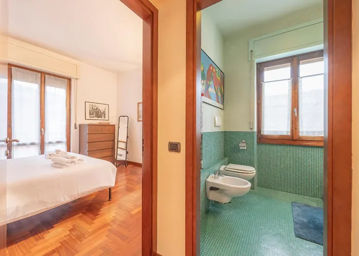 Elegance On The Hill - 800m To Downtown 公寓 维罗纳